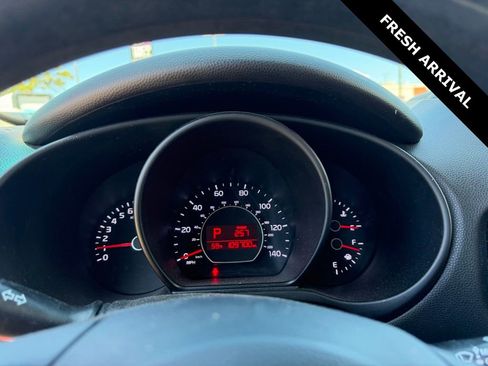 Used 2016 Kia Soul + image 7