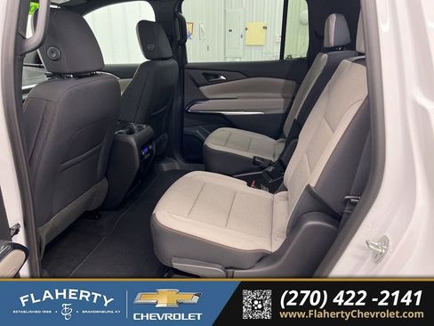 New 2026 Chevrolet Traverse LT FWD image 11
