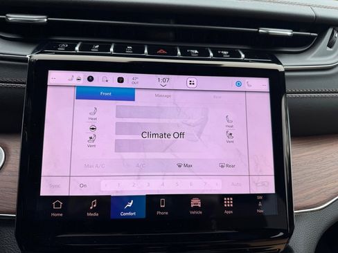 New 2025 Jeep Grand Cherokee Summit w/ Luxury Tech Group V image 27