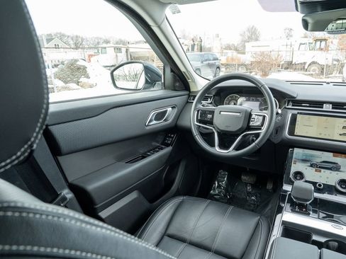 Used 2023 Land Rover Range Rover Velar S image 19