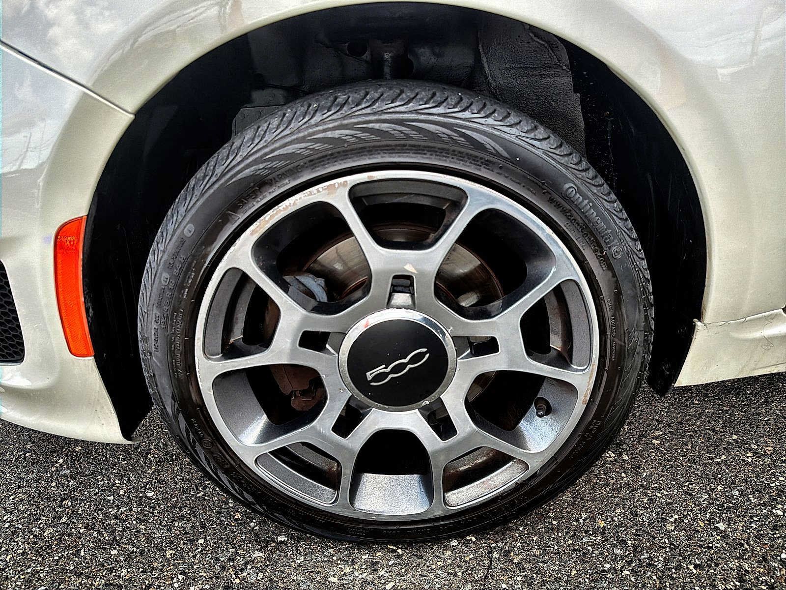 Used 2018 FIAT 500 Pop FWD image 16