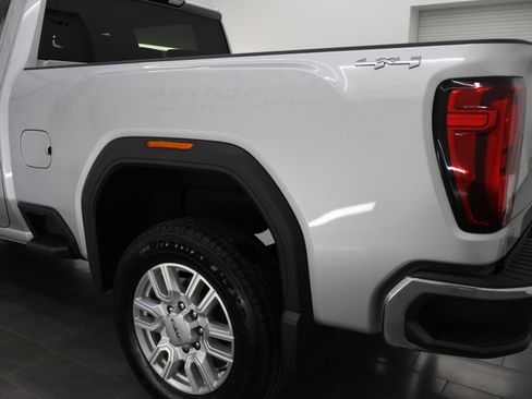 Used 2023 GMC Sierra 2500 SLE w/ SLE Convenience Package AWD/4WD image 32