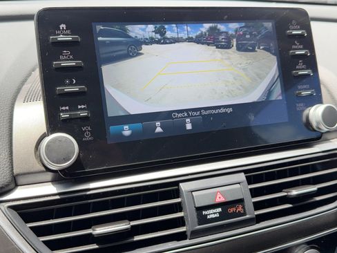 Used 2021 Honda Accord LX image 24