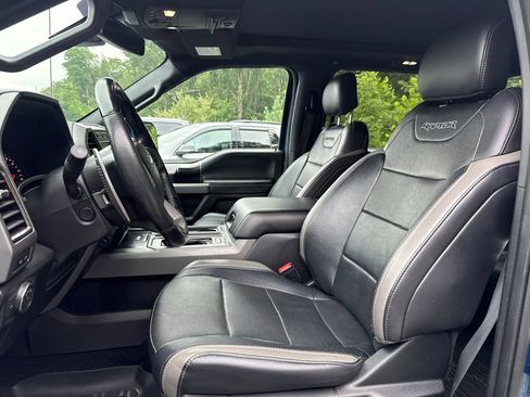 Used 2018 Ford F150 Raptor w/ Equipment Group 802A Luxury AWD/4WD image 8