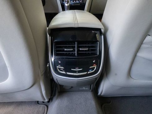 Used 2014 Cadillac XTS Platinum FWD image 20