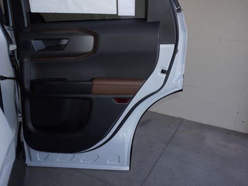 New 2026 Ford Bronco Sport Outer Banks w/ Sasquatch Outer Banks Package AWD/4WD image 45