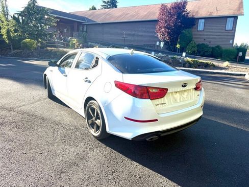 Used 2015 Kia Optima LX FWD image 7