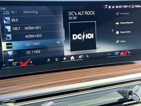 New 2026 BMW X5 xDrive50e image 3