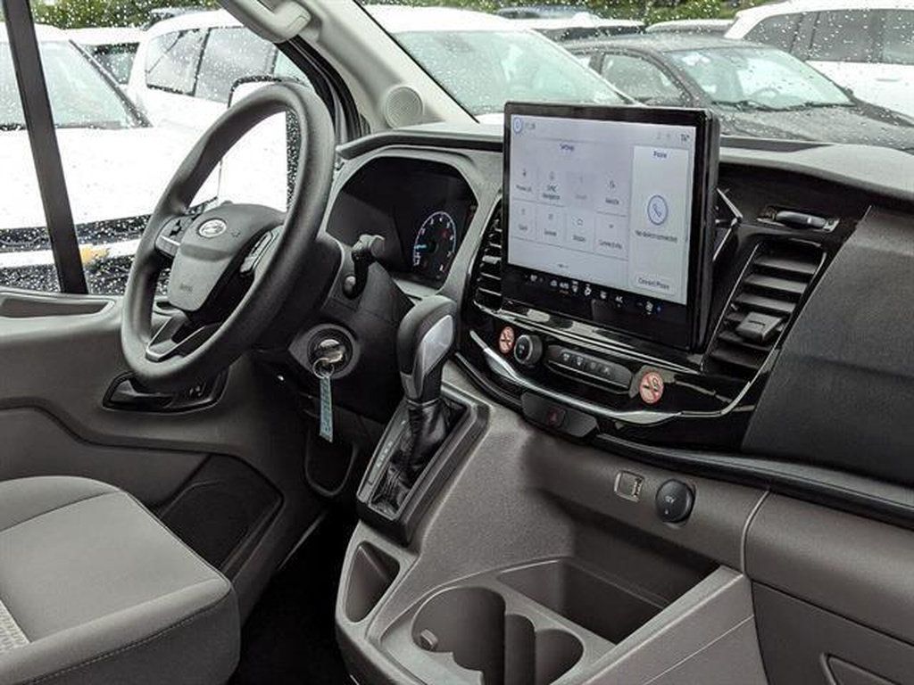 Used 2024 Ford Transit 350 XLT RWD image 37