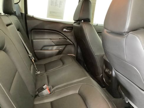 Used 2022 Chevrolet Colorado Z71 w/ Safety Package AWD/4WD image 30