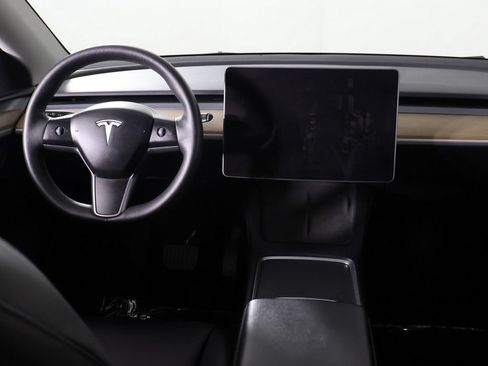 Used 2023 Tesla Model Y Long Range AWD/4WD image 33