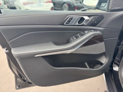 New 2026 BMW X5 sDrive40i image 26