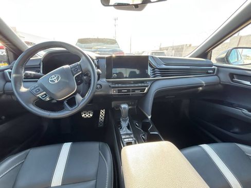 Used 2026 Toyota Camry SE FWD image 20