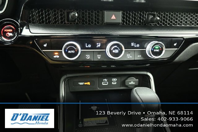 Used 2024 Honda CR-V Sport Touring image 32