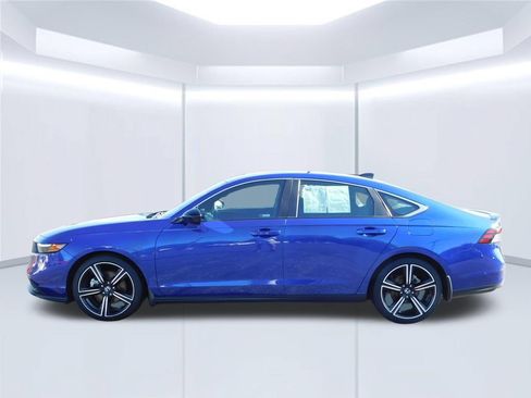 Used 2024 Honda Accord Sport image 6