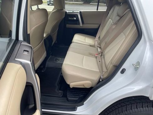 Used 2024 Toyota 4Runner SR5 Premium w/ Moonroof Package AWD/4WD image 11