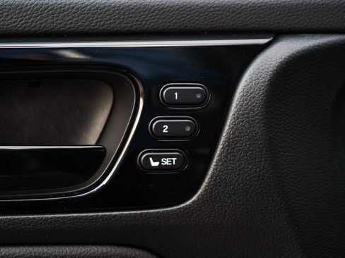 Used 2023 Honda Odyssey Touring image 39