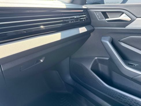 Certified 2025 Volkswagen Jetta S FWD image 24