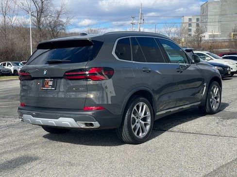 Certified 2026 BMW X5 xDrive40i w/ Premium Package image 4