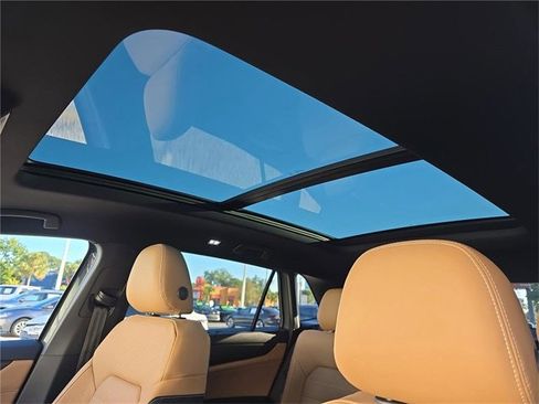 New 2026 Volkswagen Atlas Cross Sport SEL image 22