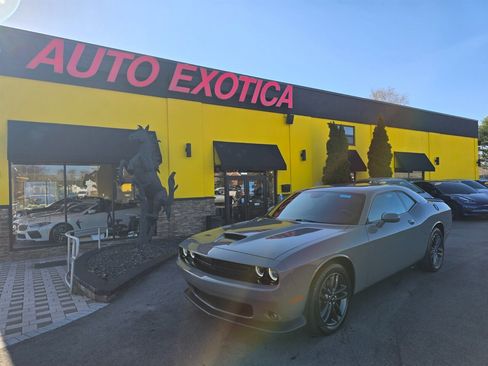 Used 2019 Dodge Challenger GT w/ Blacktop Package AWD/4WD image 1