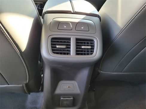 New 2025 Buick Envision Avenir image 12