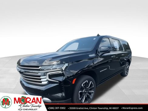 Certified 2023 Chevrolet Suburban High Country image 4
