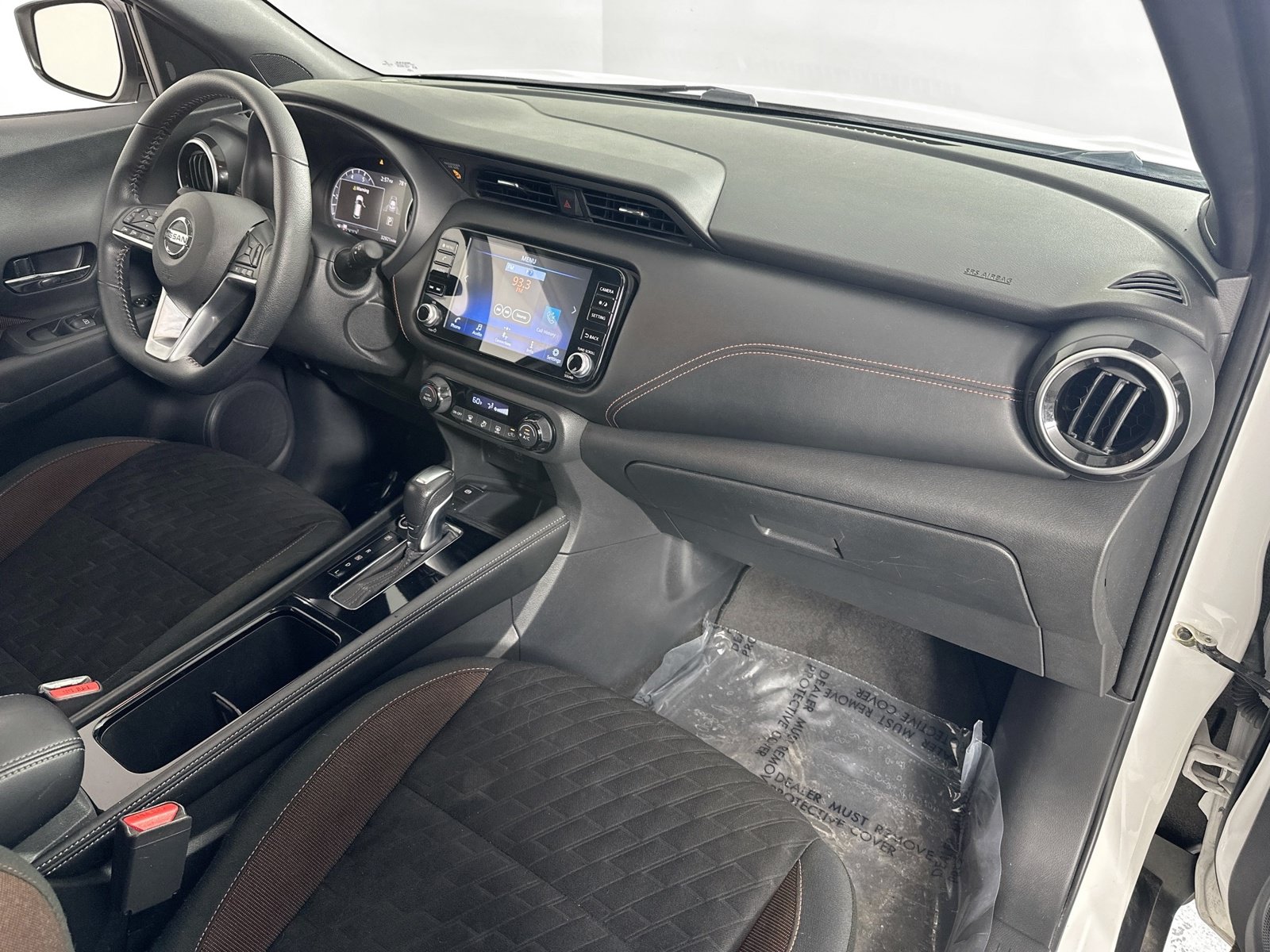 Used 2021 Nissan Kicks SR FWD image 25