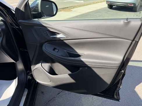 Used 2021 Buick Encore GX Select w/ Experience Buick Package image 20