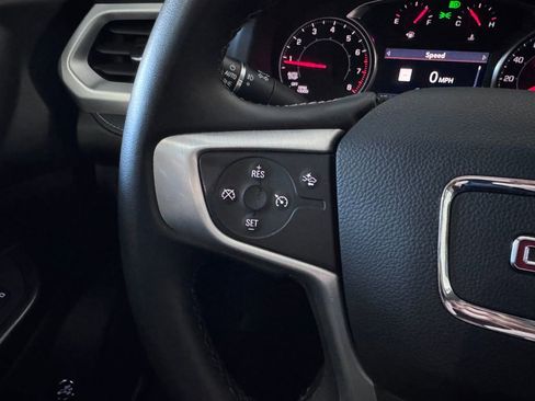 Certified 2023 GMC Acadia SLT image 14