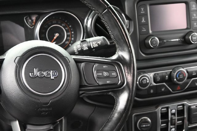 Used 2021 Jeep Wrangler Unlimited Sport AWD/4WD image 25