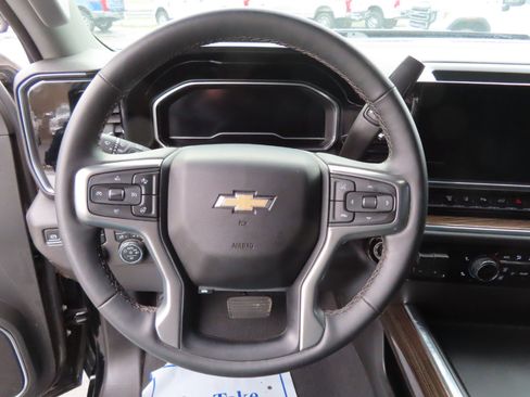 Used 2024 Chevrolet Silverado 3500 LT w/ Safety Package image 37