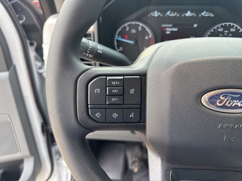 New 2025 Ford F250 XL w/ XL Chrome Package image 29