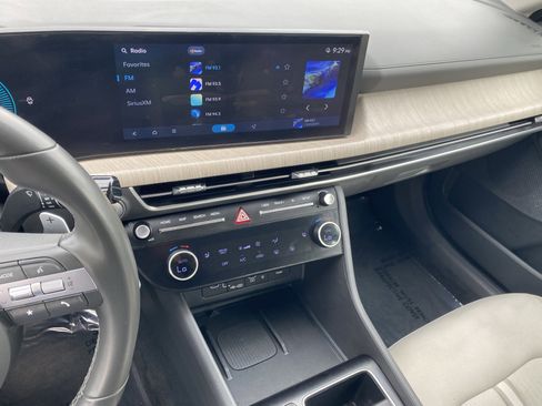 Used 2025 Hyundai Sonata SEL FWD image 18