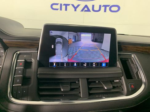 Used 2021 Chevrolet Tahoe Premier w/ Premium Package AWD/4WD image 27