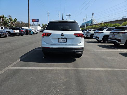 Used 2022 Volkswagen Tiguan S image 6
