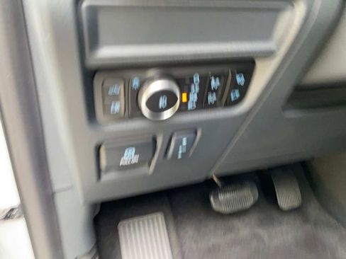 Used 2025 Ford F150 Platinum w/ Equipment Group 702A High AWD/4WD image 15