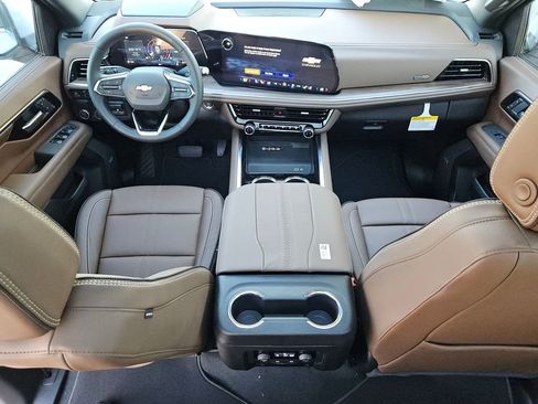 New 2026 Chevrolet Suburban High Country RWD image 20