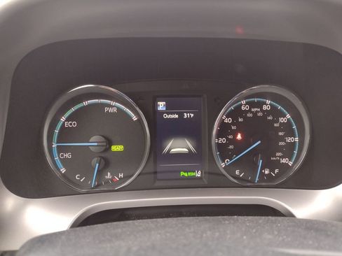 Used 2018 Toyota RAV4 Limited image 22