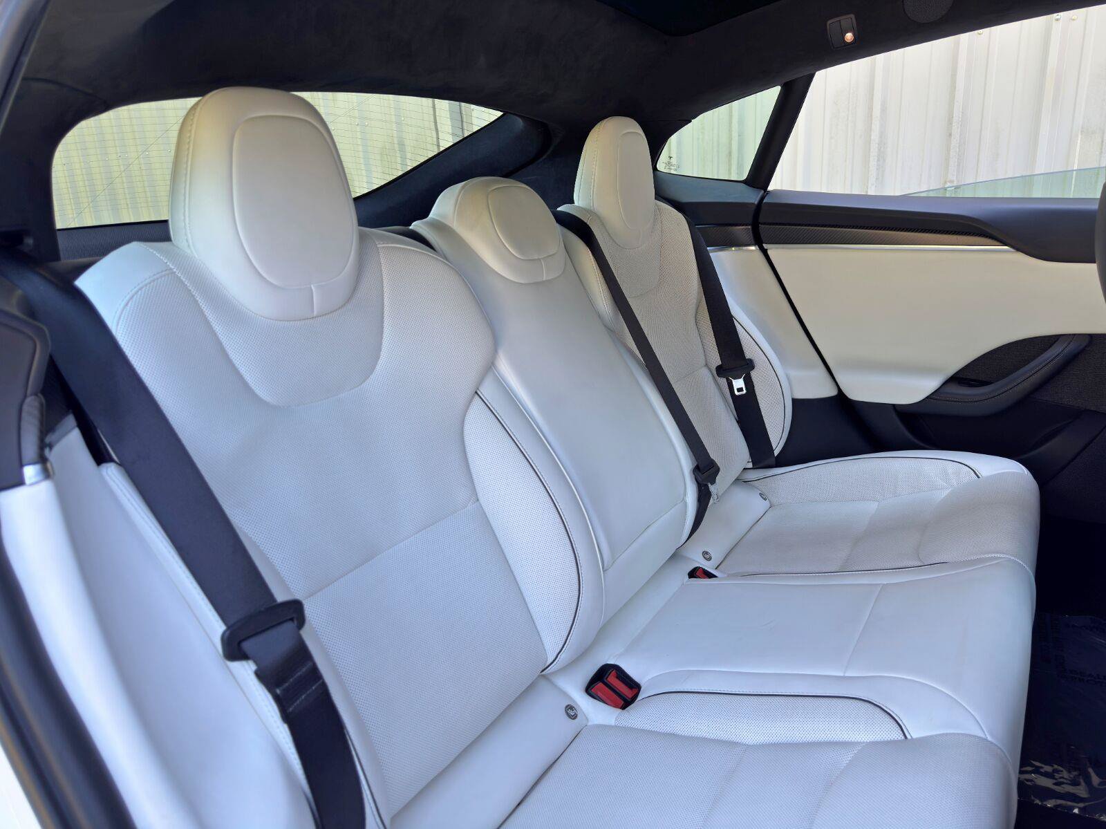 Used 2022 Tesla Model S Plaid AWD/4WD image 40