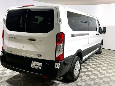 Used 2024 Ford Transit 350 XLT RWD image 9