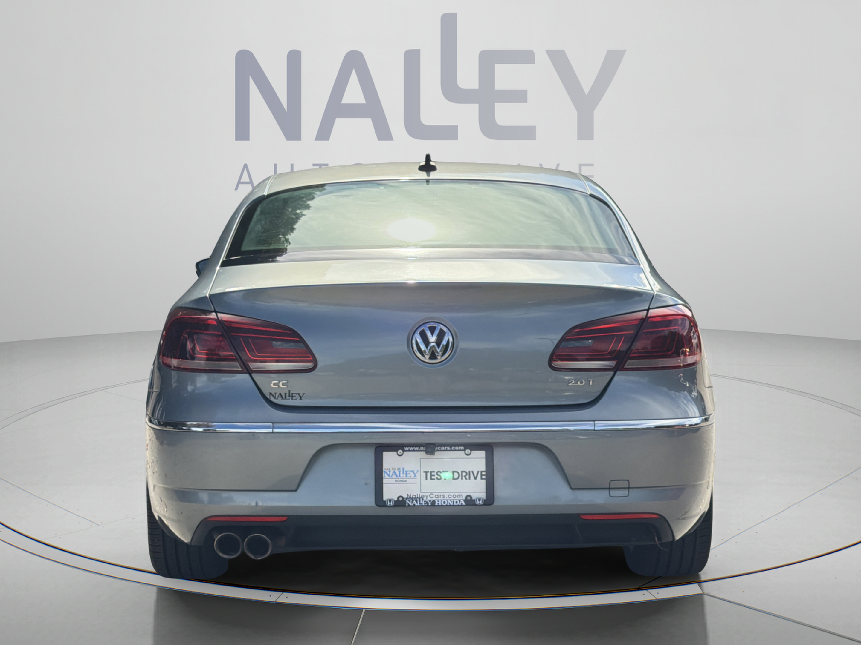 Used 2013 Volkswagen CC R-Line FWD image 4