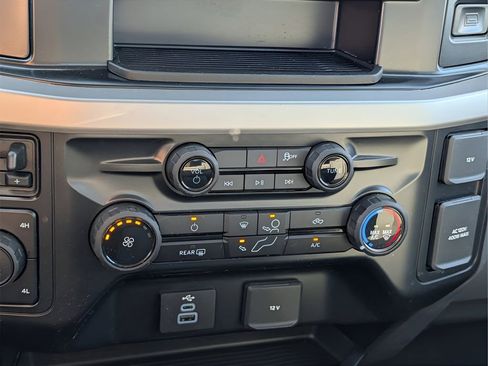 Used 2026 Ford F450 XLT w/ XLT Value Package image 21