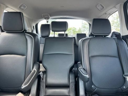 Used 2025 Honda Odyssey Elite image 25