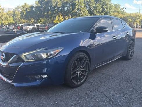 Used 2017 Nissan Maxima SR FWD image 1