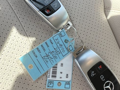 Used 2019 Mercedes-Benz E 300 4MATIC image 38
