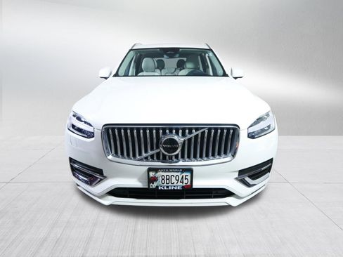Used 2023 Volvo XC90 B6 Ultimate image 2