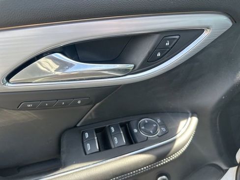 Certified 2024 Buick Envision Avenir image 16