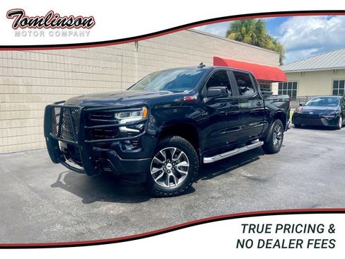 Used 2022 Chevrolet Silverado 1500 RST AWD/4WD image 1
