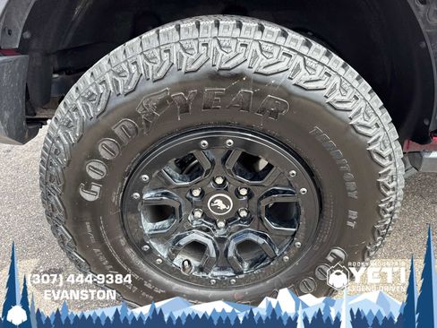 Used 2025 Ford Bronco Badlands AWD/4WD image 11